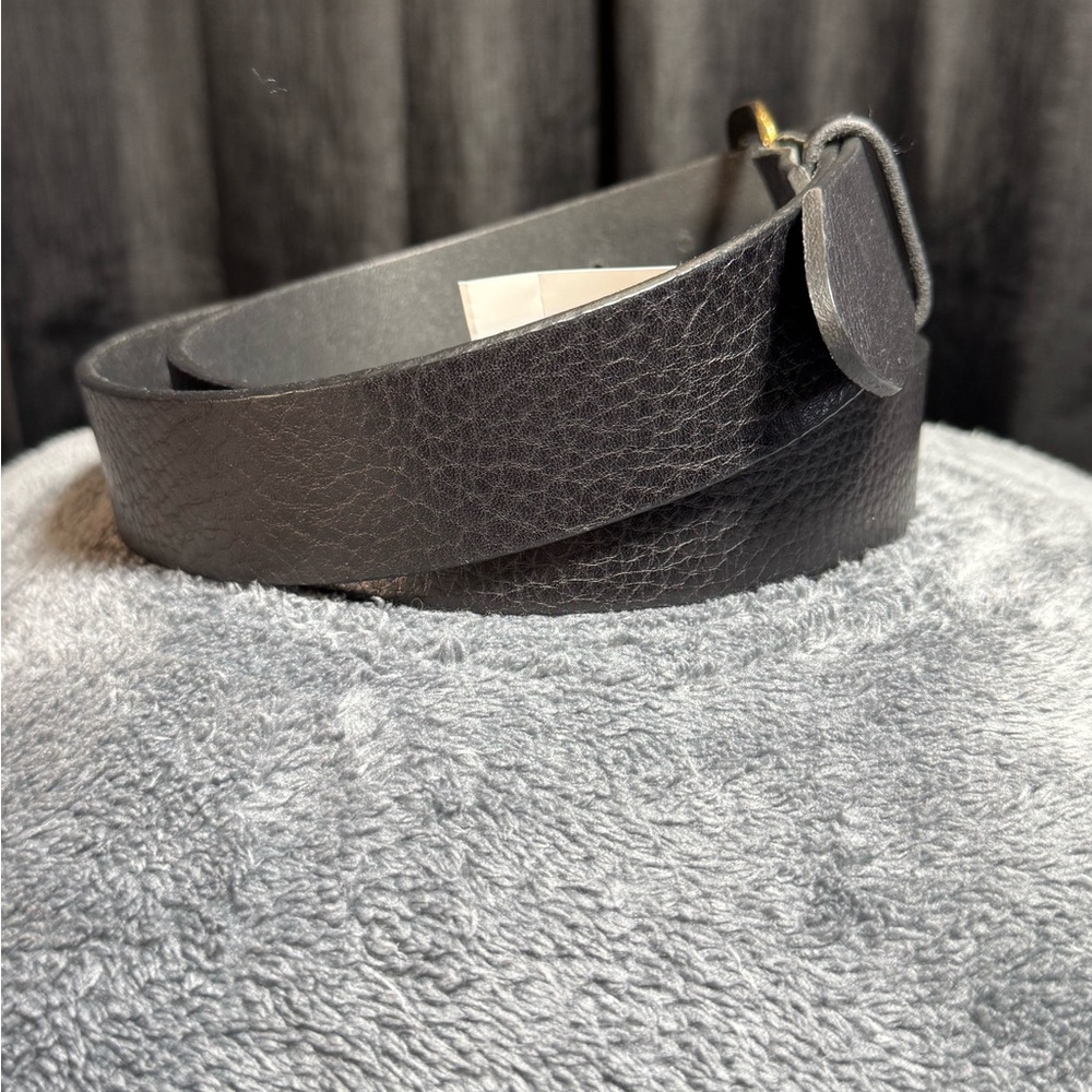 Justin Boots Black Leather Belt with Brass Buckle - Picture 7 of 8